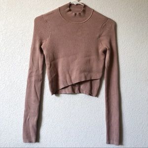 Kendall & Kylie stretchy crop mock neck top